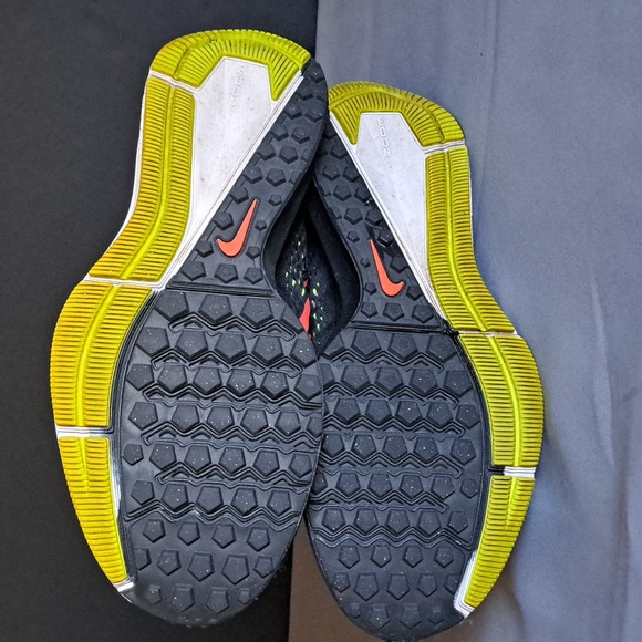 Nike Zoom Winflo 5 Running Shoes Mens Size 10 Neon Black Swoosh Logo Sneakers - Picture 4 of 9